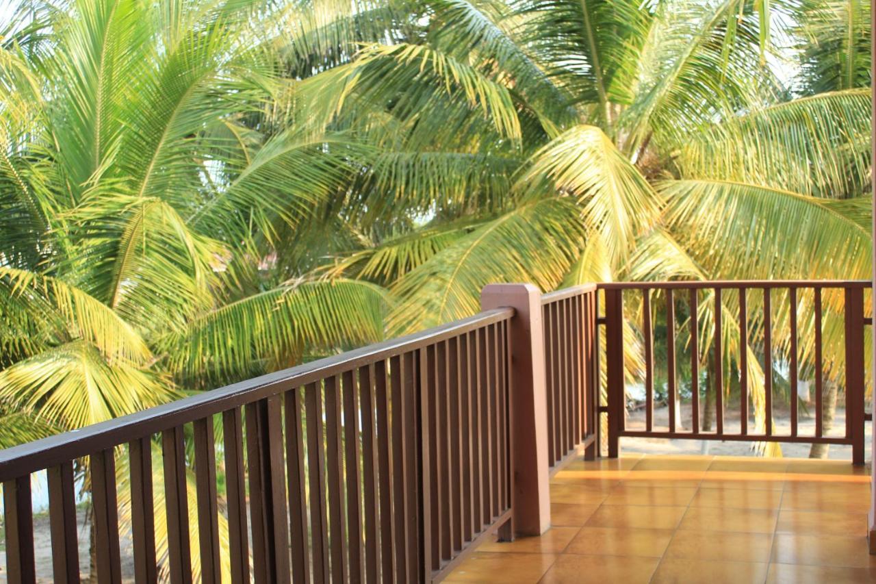 Bojo Beach Resort Botianaw Bagian luar foto
