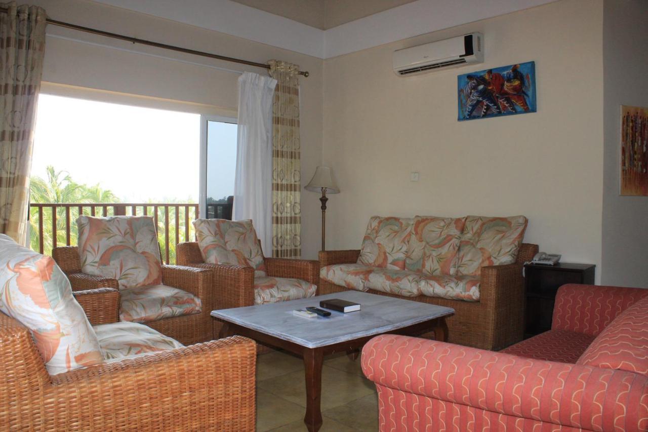 Bojo Beach Resort Botianaw Bagian luar foto