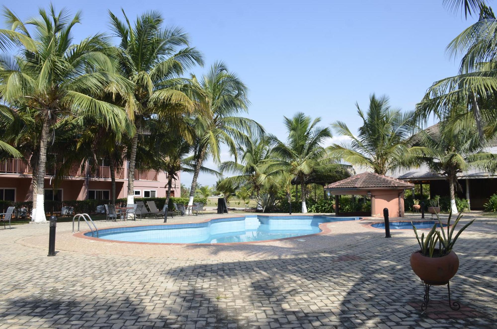 Bojo Beach Resort Botianaw Bagian luar foto